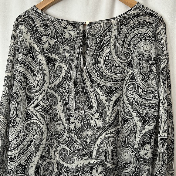 White House Black Market Black/Grey Long Sleeve Blouse Shirt Top **Sz 12**🌺🌺 - Picture 4 of 6